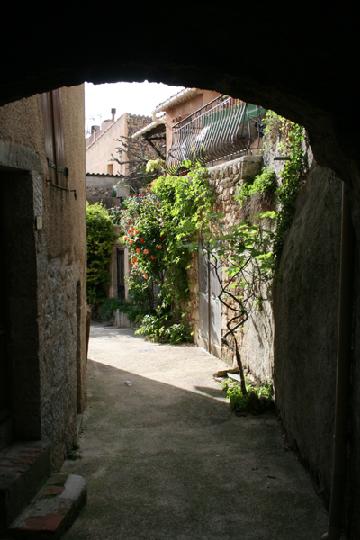 2012-05 Villecroze 028.JPG